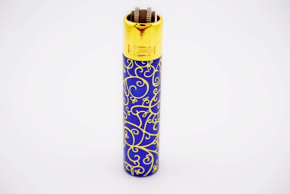 Öngyújtó Clipper Tűzköves - Lilás Kék+Arany Szín