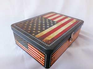 Fém doboz, Tároló Doboz Zárható Lakatos - Amerikai Zászló (1 méret)