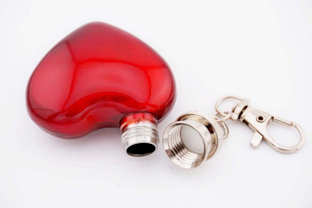Mini Flaska Szív Forma - Kulcstartó (2)